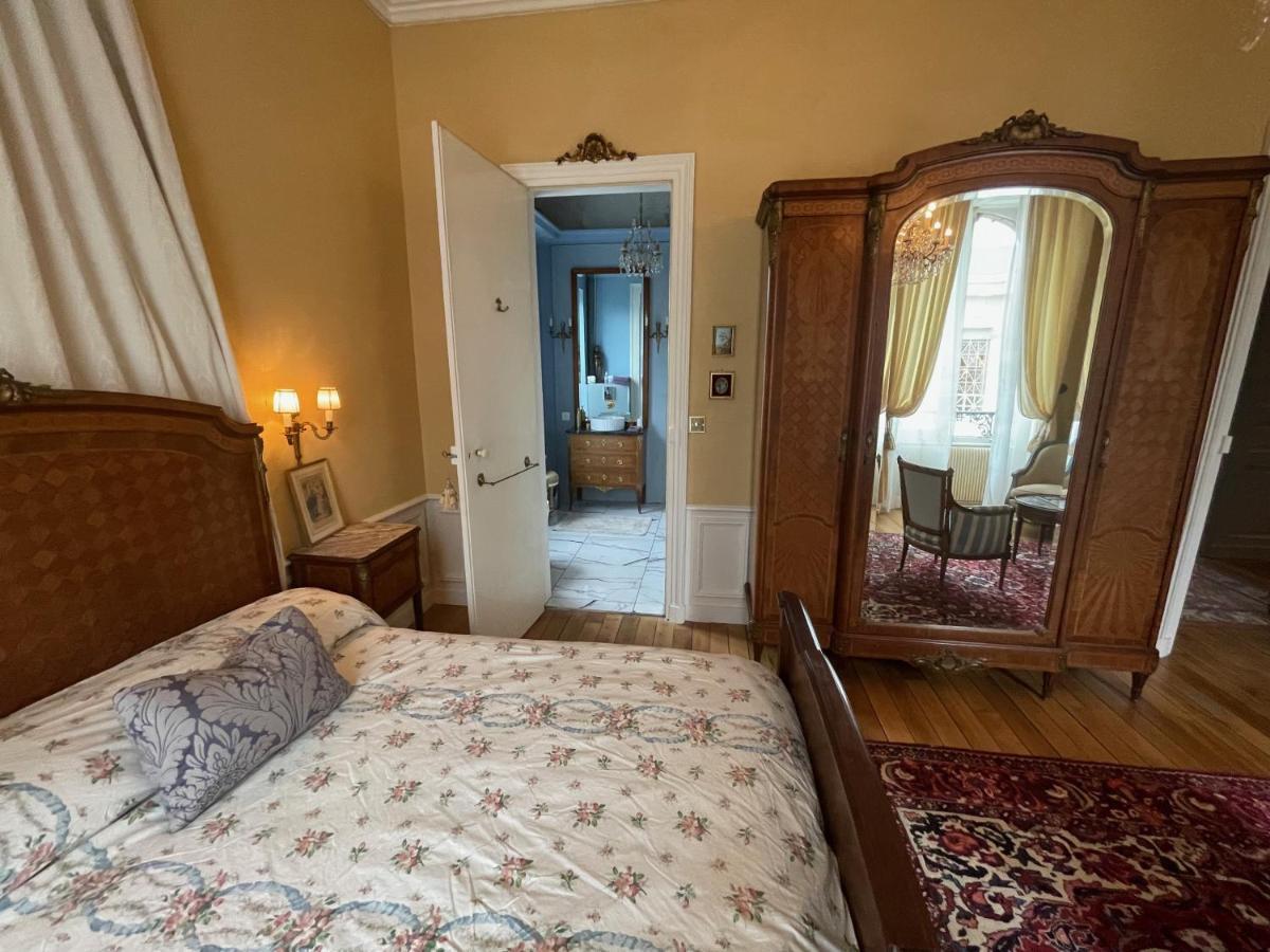 Maison D'Hercule Mayenne Bagian luar foto